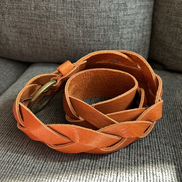 Belt - Picture 3 of 5